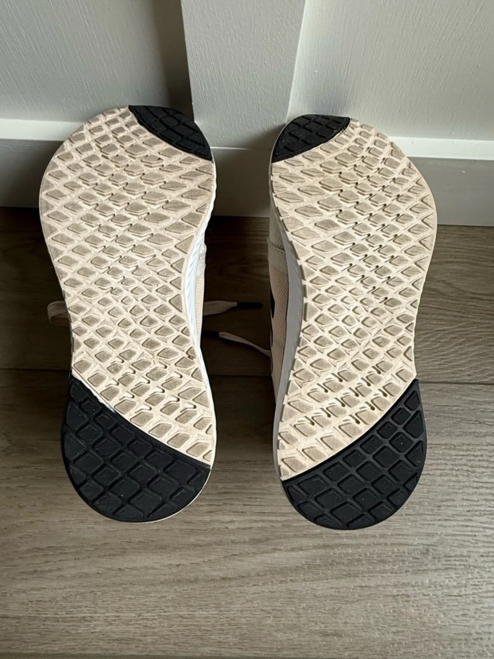 adidas lightweight knit
